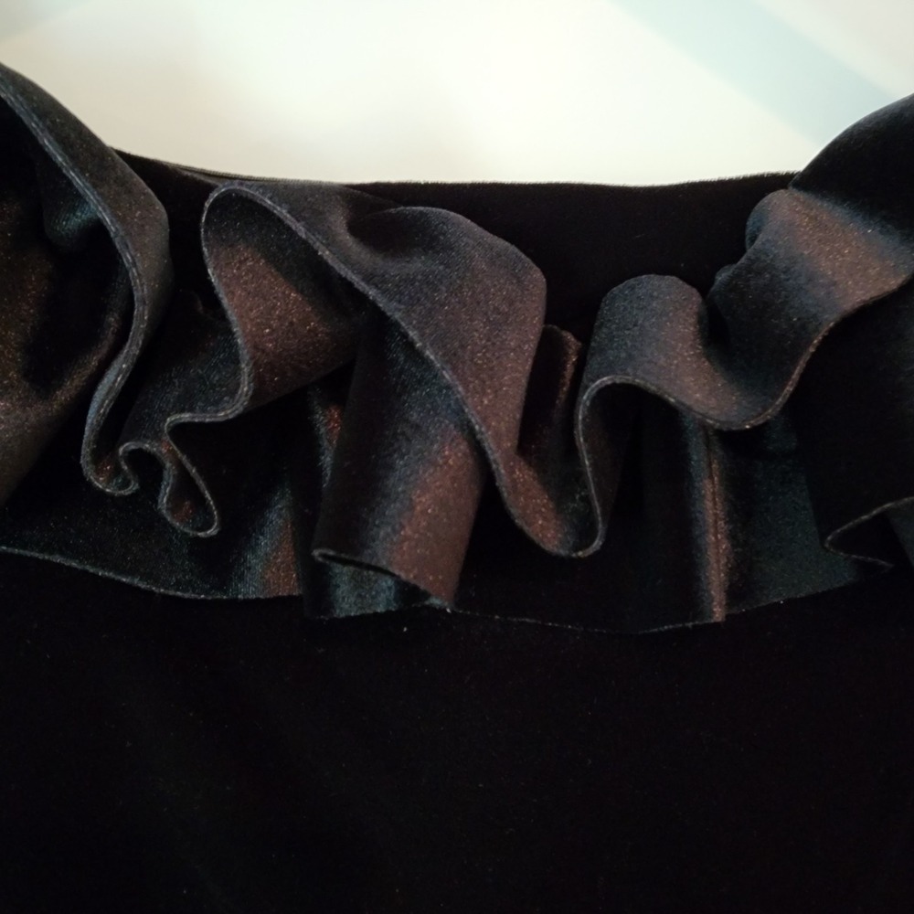 NWT XSCAPE Black Velvet Off-Shoulder Ruffle‎ Gown 16 Formal Event Wedding Ball - Picture 6 of 16